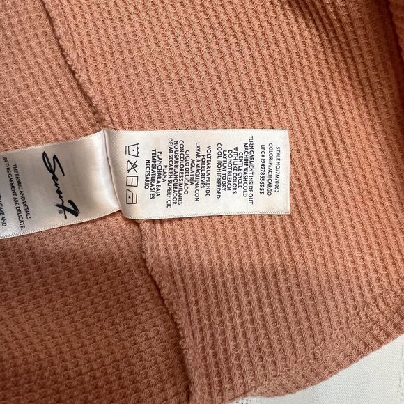 $5 ADD ON with $15+ Bundle Seven7 Waffle Crew Top LS Sz S Peach EUC High Low Hem - Picture 9 of 10